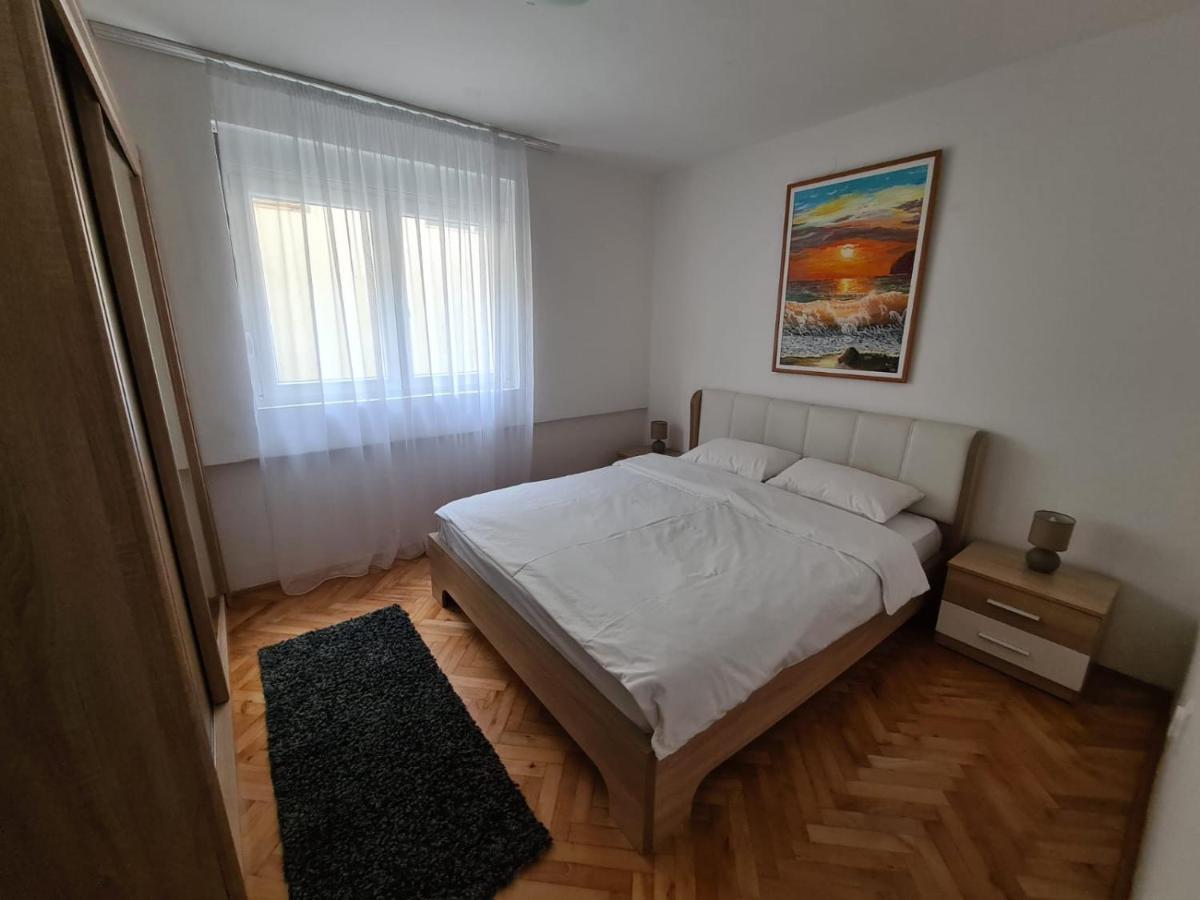פודגוריצה Art Apartment מראה חיצוני תמונה